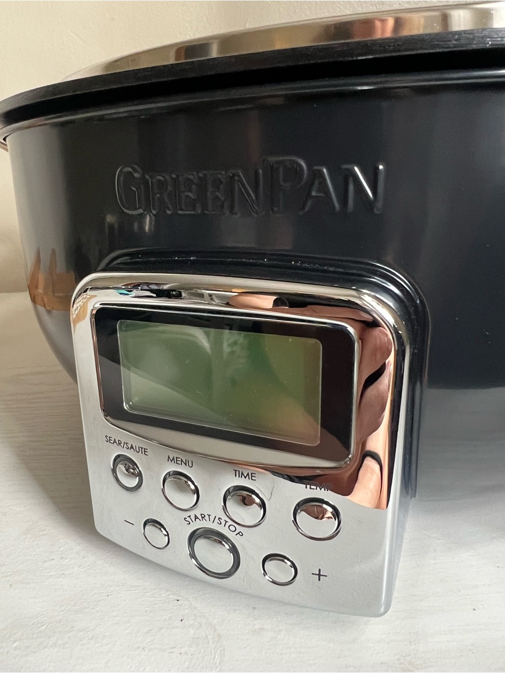 GreenPan Elite 6QT Essential Skillet with Ceramic Nonstick - Picture 3 of 5